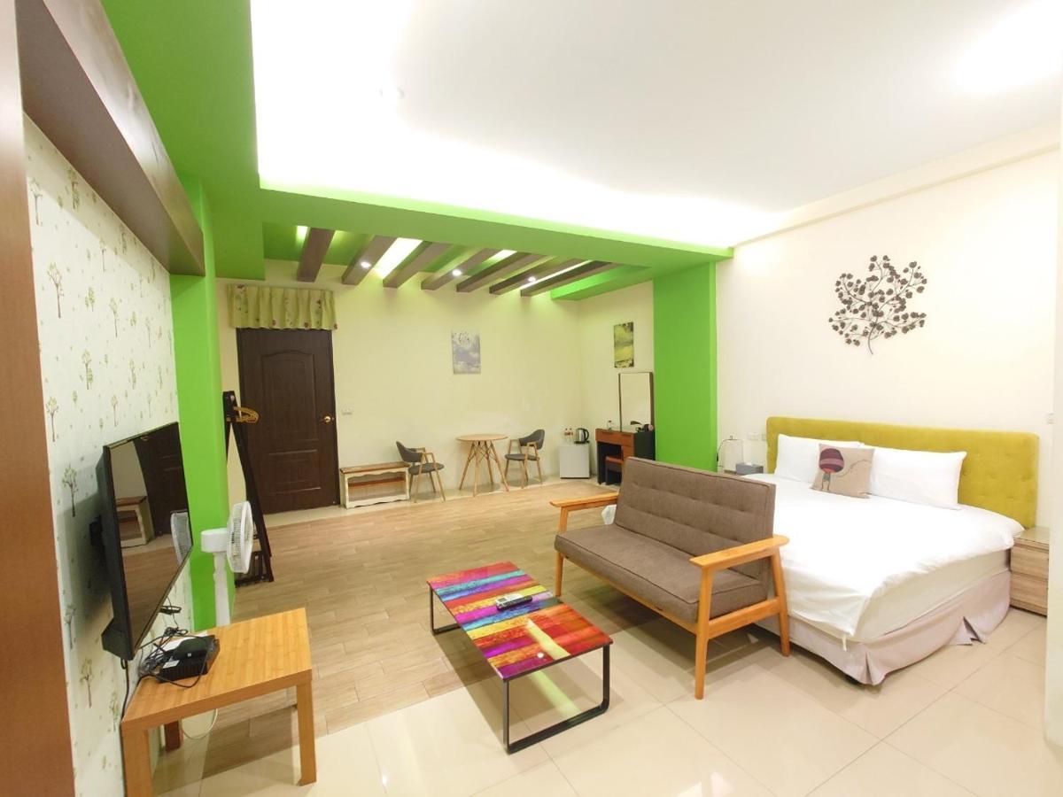 Cat Mia Hostel เมืองฮวาเหลียน ภายนอก รูปภาพ